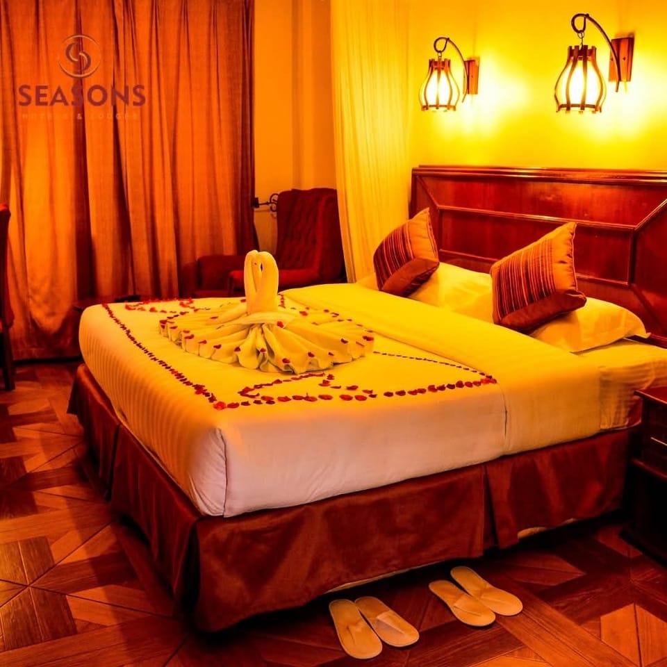 Deluxe Double Room, City View | Iron/ironing board, free WiFi, bed sheets