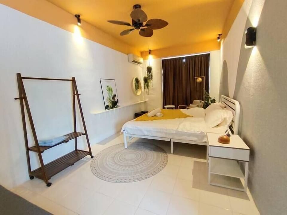 Basic House, Non Smoking | Iron/ironing board, WiFi (free), bed sheets
