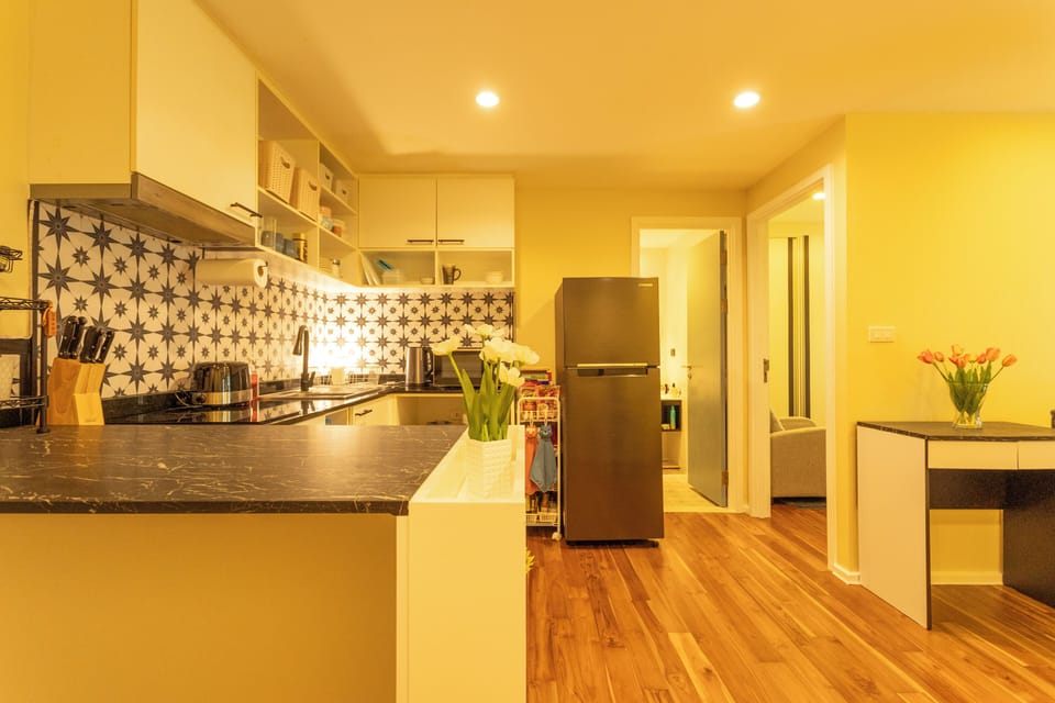 Basic Apartment, Balcony | Private kitchen
