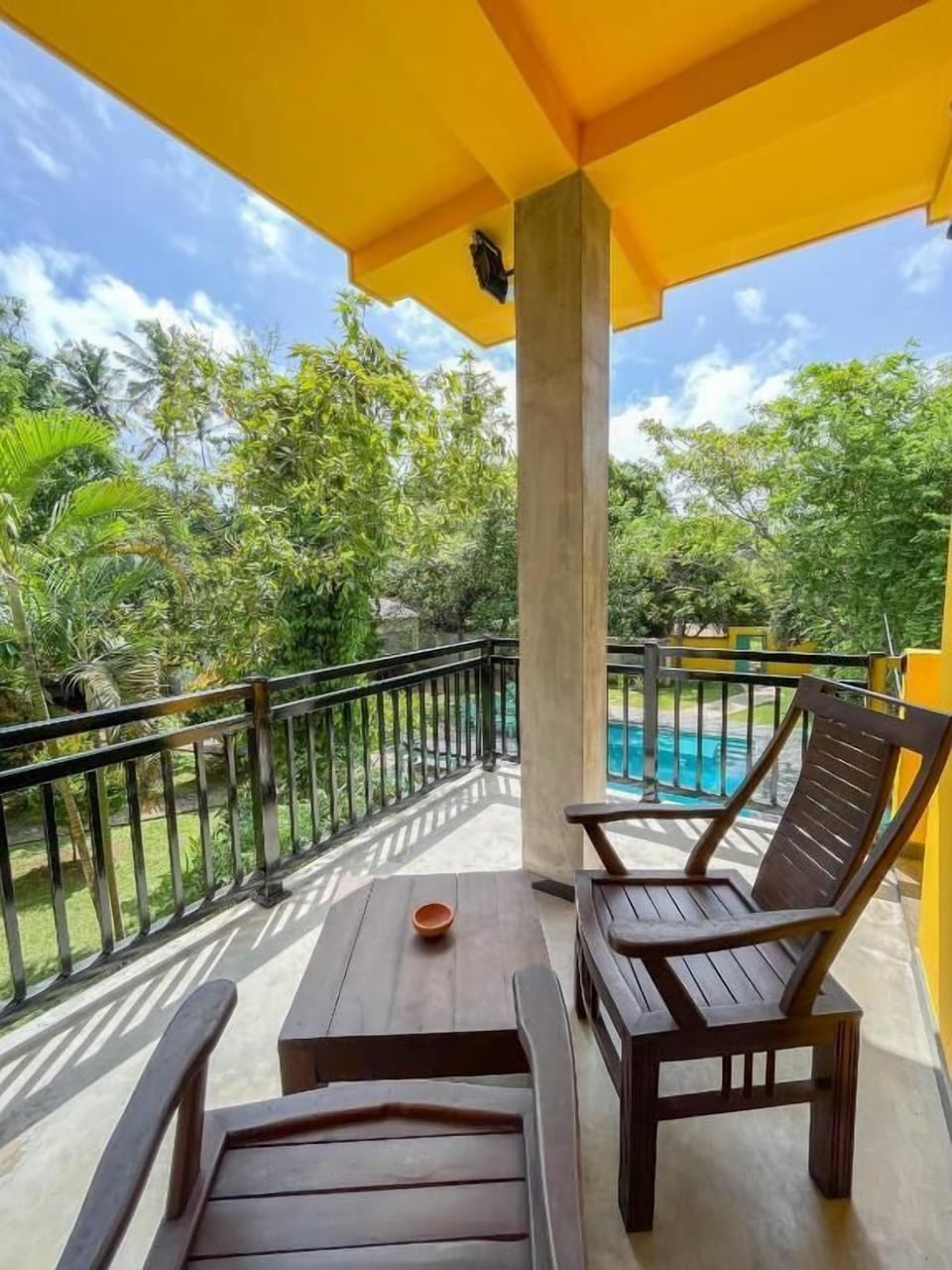 Deluxe Double Room, Garden View | Balcony view