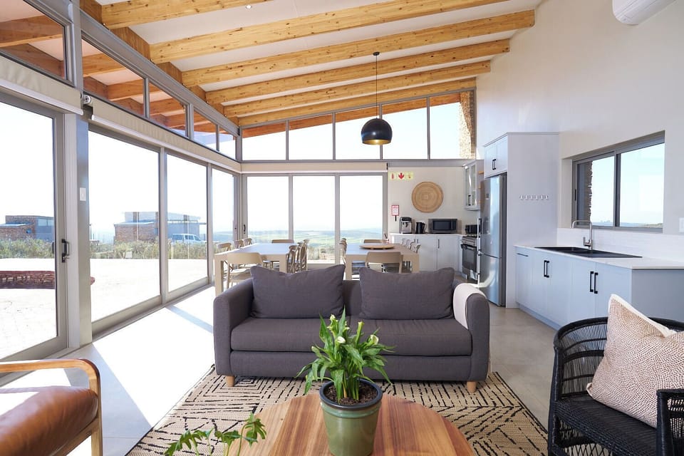 Executive Chalet, Balcony, Mountain View | Laptop workspace, free WiFi, bed sheets