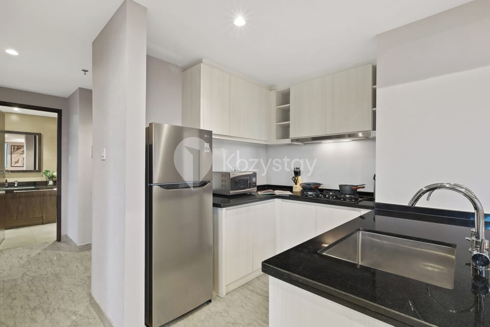 Apartment, 2 Bedrooms, City View | Private kitchen | Full-size fridge, microwave, stovetop, rice cooker