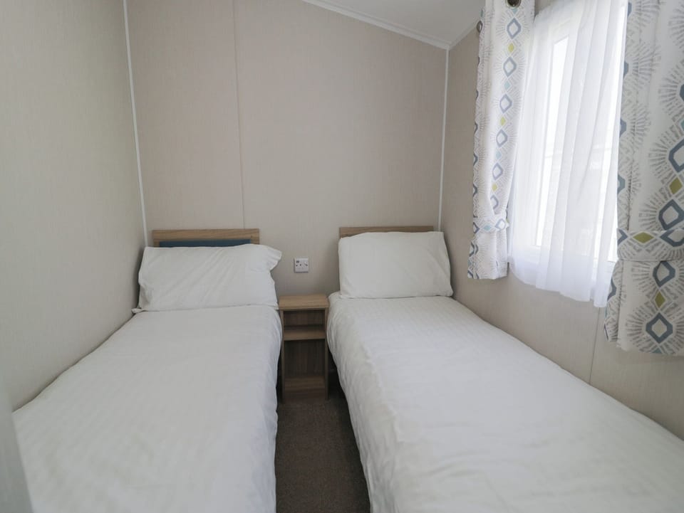 3 bedrooms, individually decorated, individually furnished, free WiFi