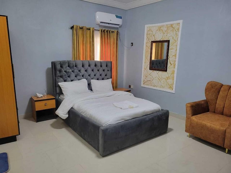 Premium bedding, down comforters, Tempur-Pedic beds, iron/ironing board