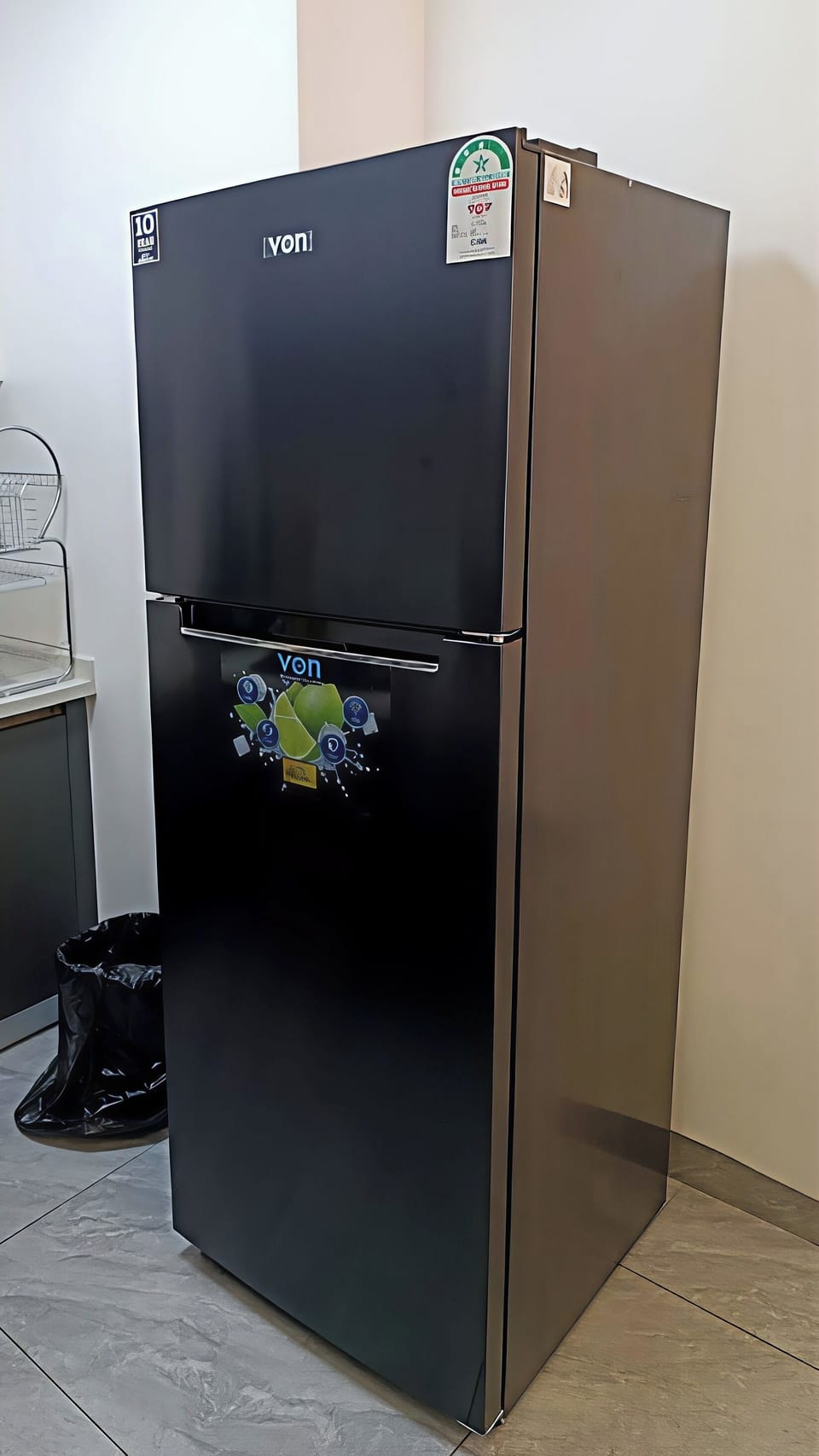 Luxury Apartment, City View | Private kitchen | Coffee/tea maker, electric kettle, dining tables