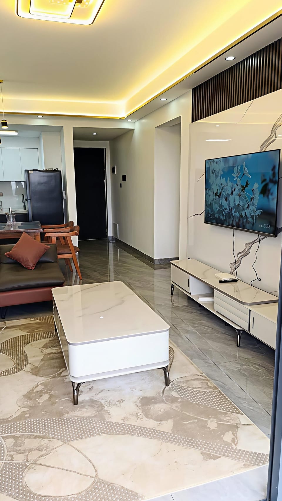 Luxury Apartment, City View | Living room | 55-inch Smart TV with satellite channels, Netflix, streaming services
