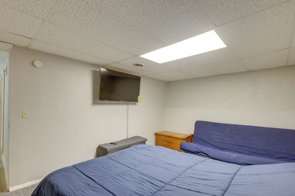 House (2 Bedrooms) | Interior