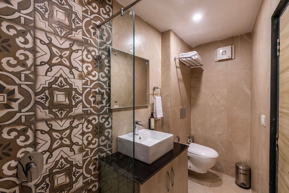 Standard Private Room with Ensuite Bathroom | Bathroom | Shower, toilet paper