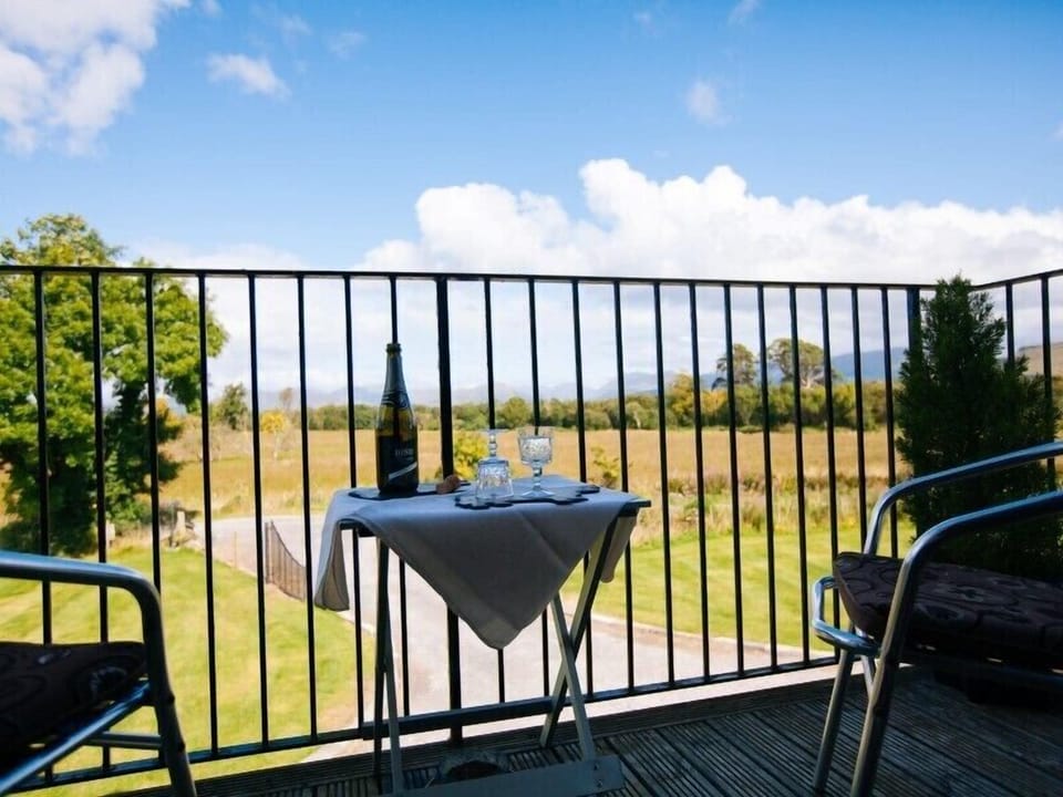 Twin Room | Garden view