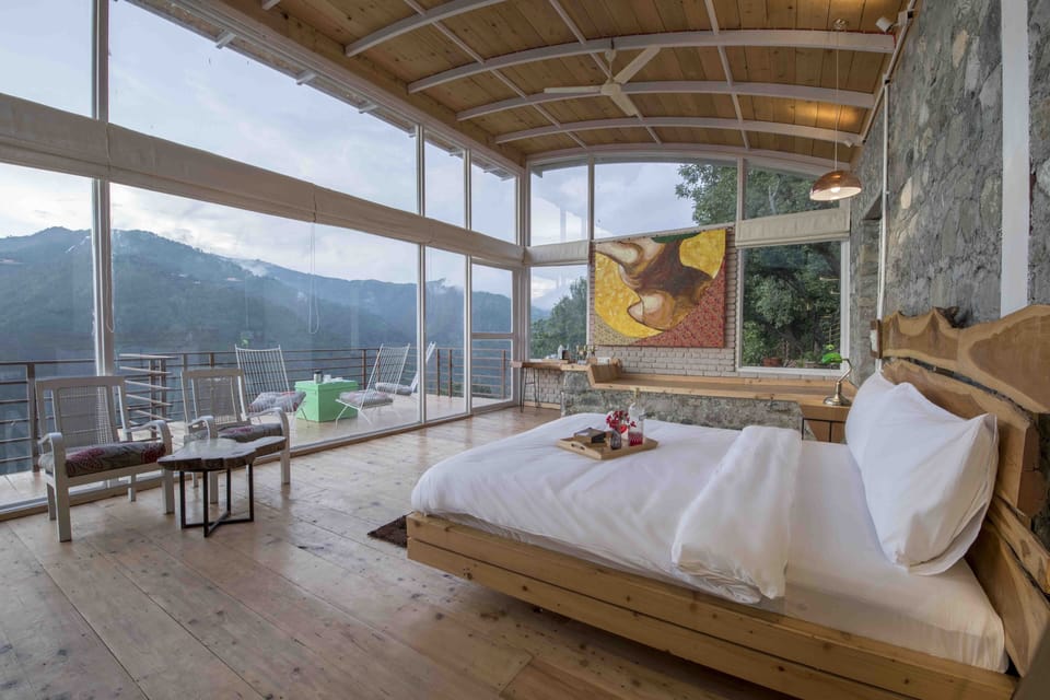 Vasant | Individually decorated, individually furnished, soundproofing