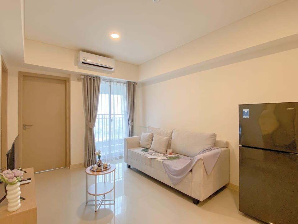 Standard Apartment | Living area
