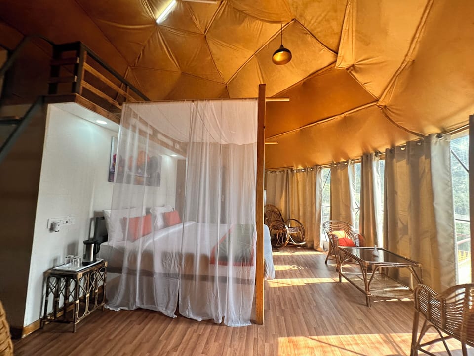 Panoramic Cabin | WiFi (free)