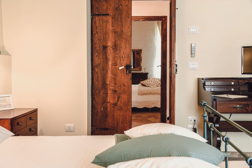 Junior Double Room, Vineyard View | Egyptian cotton sheets, premium bedding, down comforters, minibar