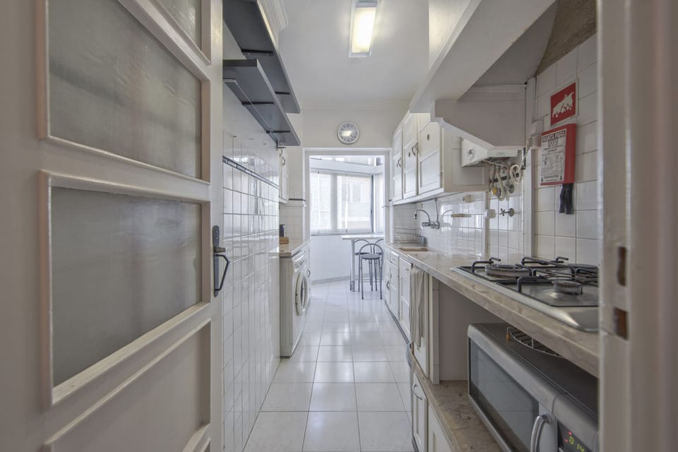 Microwave, oven, coffee/tea maker, toaster
