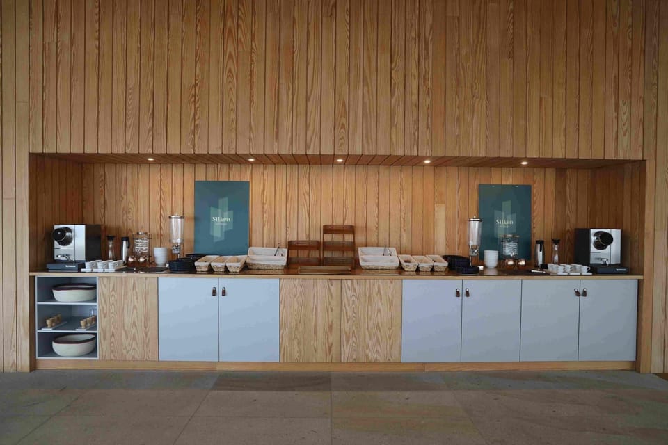 Daily buffet breakfast (EUR 28 per person)