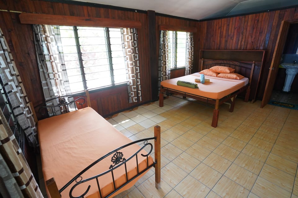 Basic Cabin, Balcony, Ocean View