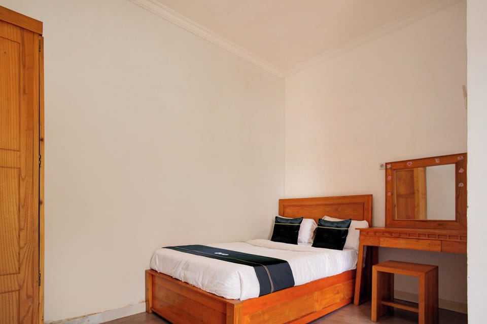 Standard Double Room | Bed sheets