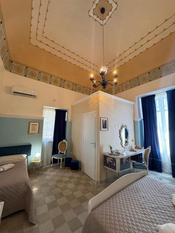 Blackout drapes, iron/ironing board, free WiFi