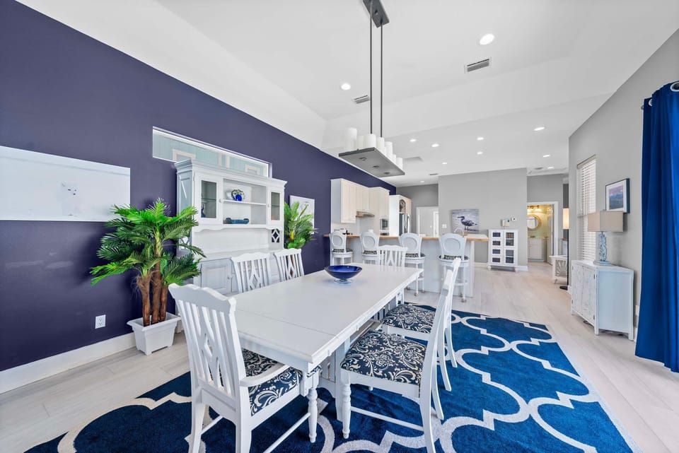 House, Multiple Beds (Candy Land) | Dining