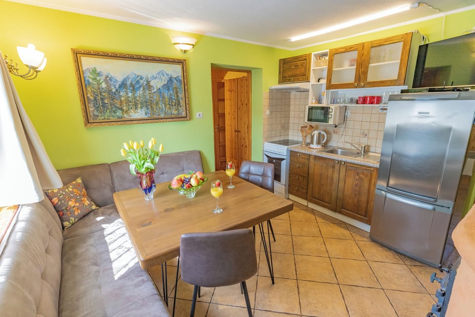 Family Apartment | Private kitchen | Electric kettle