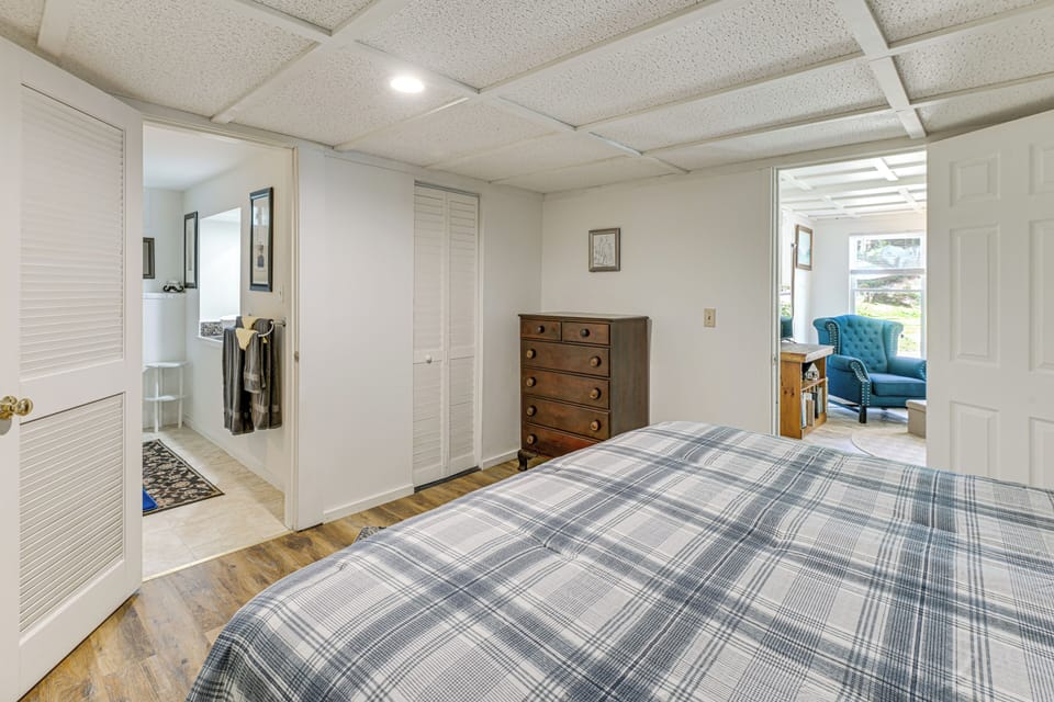 Apartment (1 Bedroom) | Interior