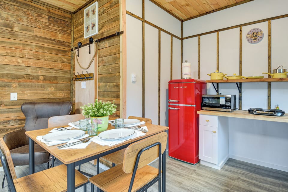 Apartment (1 Bedroom) | Interior