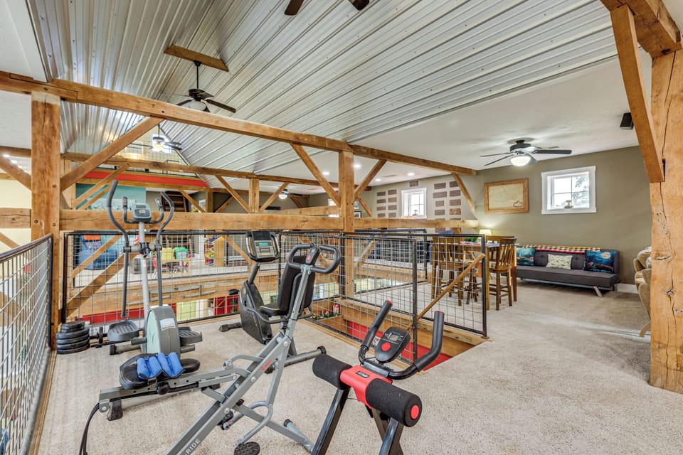 Ponds, Trails & Pub Room Fun: Hillsboro Getaway Cottage in Ohio