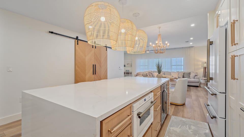 Condo, 2 Bedrooms | Interior