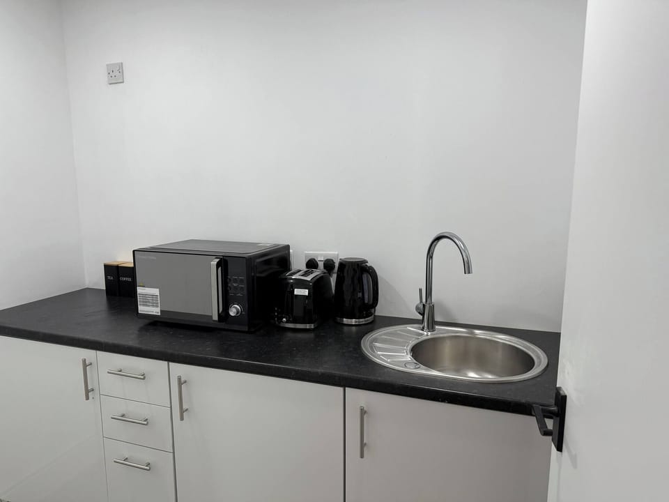 Apartment, 1 Bedroom | Private kitchen