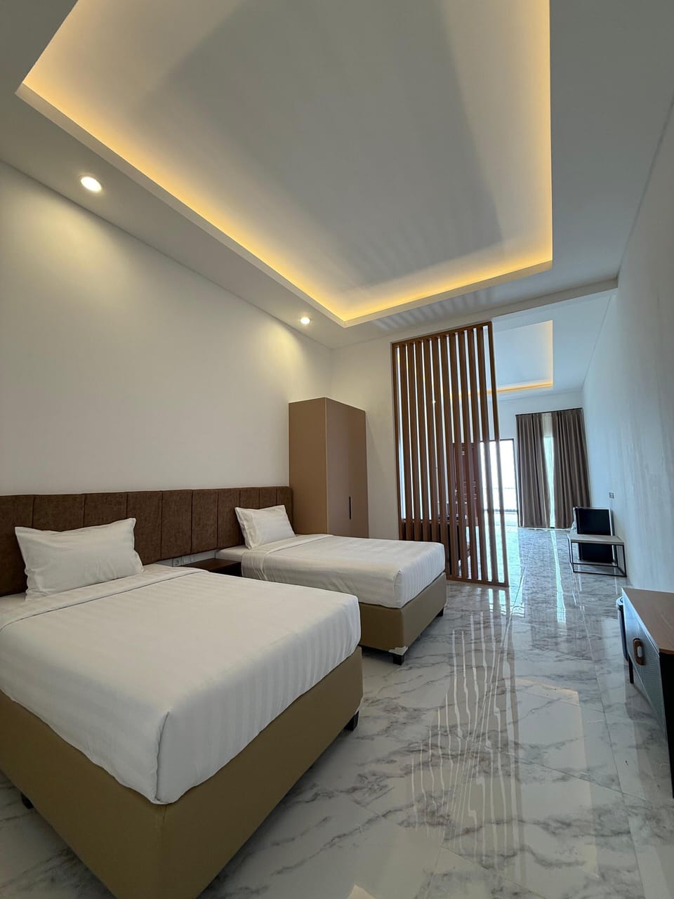 Executive Room, Terrace, Mountain View | Individually decorated, desk, free WiFi, bed sheets