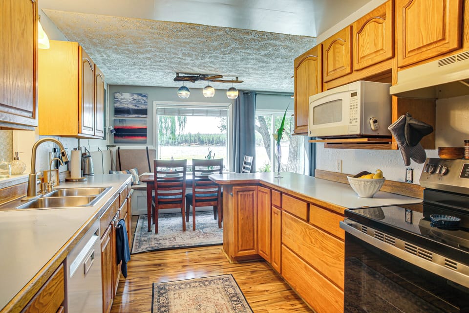 House (2 Bedrooms) | Interior