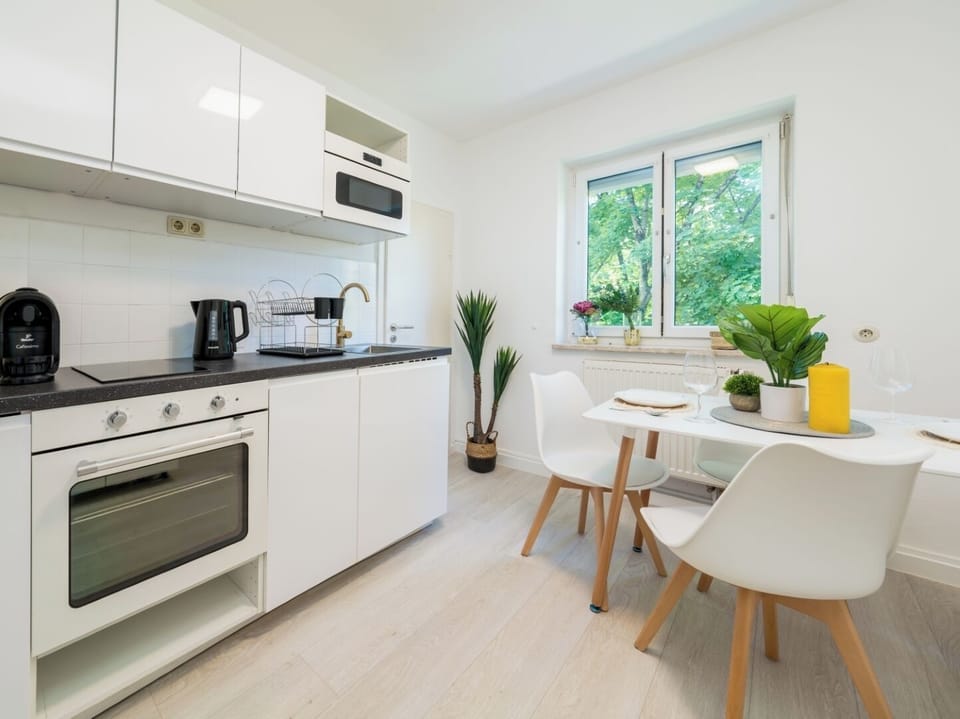 Condo, Balcony, Garden View | Private kitchen | Electric kettle