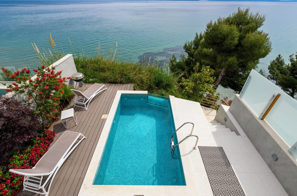 Gallery Luxury Suites & Rooms - Adults Only Bed and Breakfast in Split