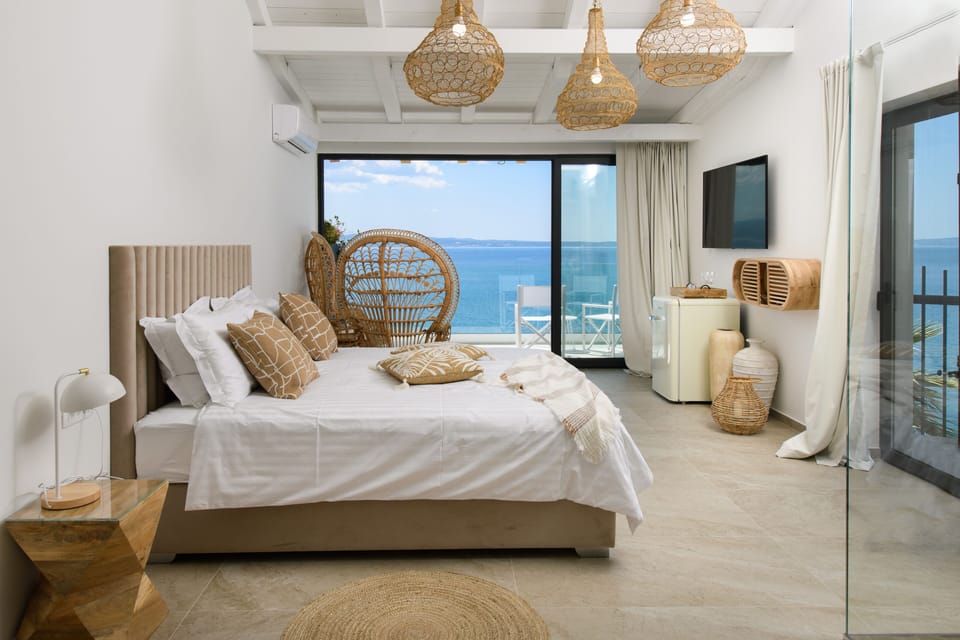 Double Room | In-room safe, soundproofing, iron/ironing board, free WiFi