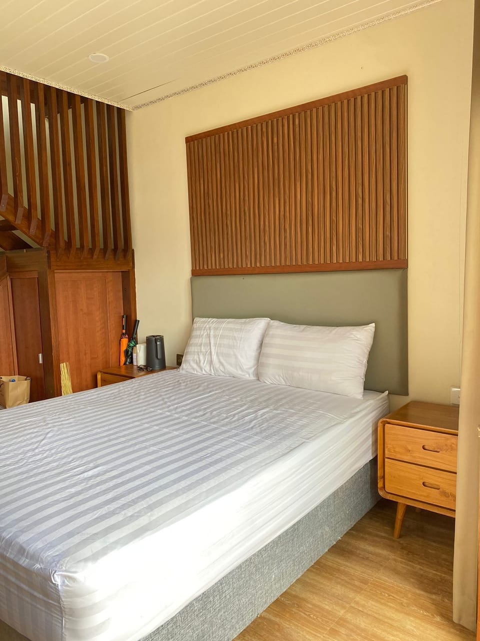 Deluxe Villa, Balcony, Garden View | Desk, laptop workspace