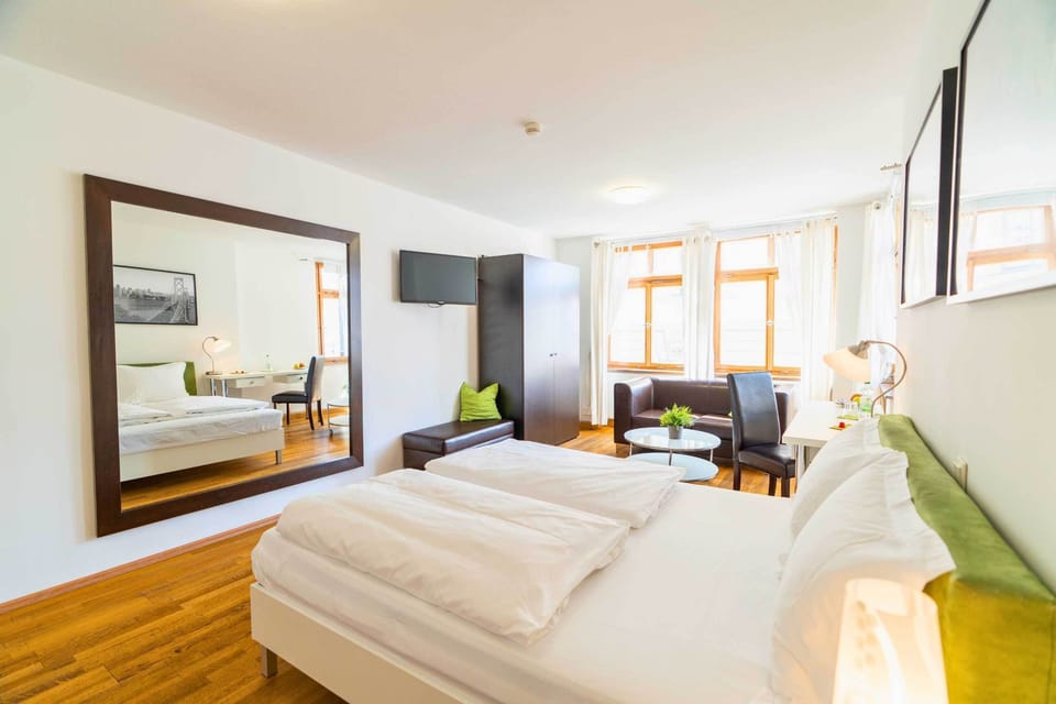 Desk, laptop workspace, iron/ironing board, free WiFi