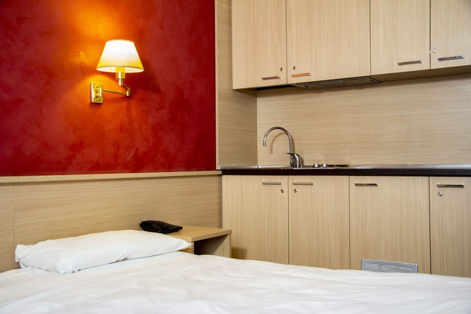 Double Room, Kitchenette | Private kitchen