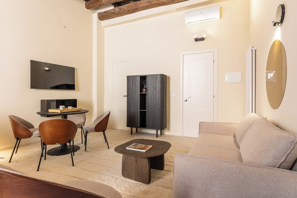 Deluxe Quadruple Room, City View | Free WiFi