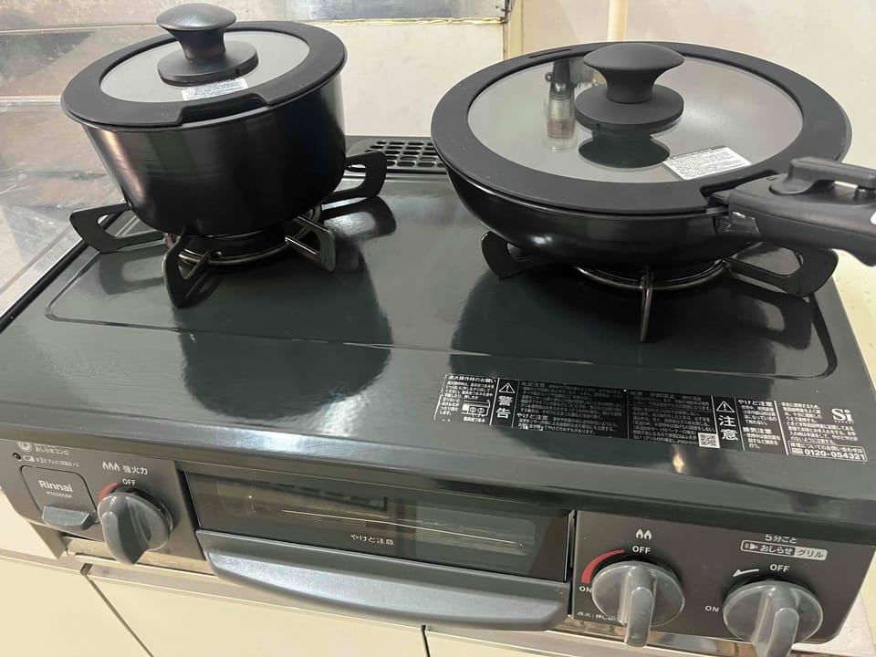 Apartment, Non Smoking, Kitchen | Private kitchen | Fridge, microwave, stovetop, rice cooker