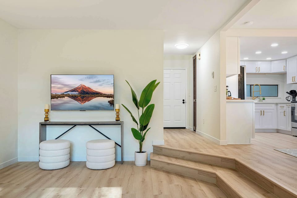 Luxury House, Garden View (2 Bedrooms) | Living area | 43-inch flat-screen TV with cable channels, fireplace