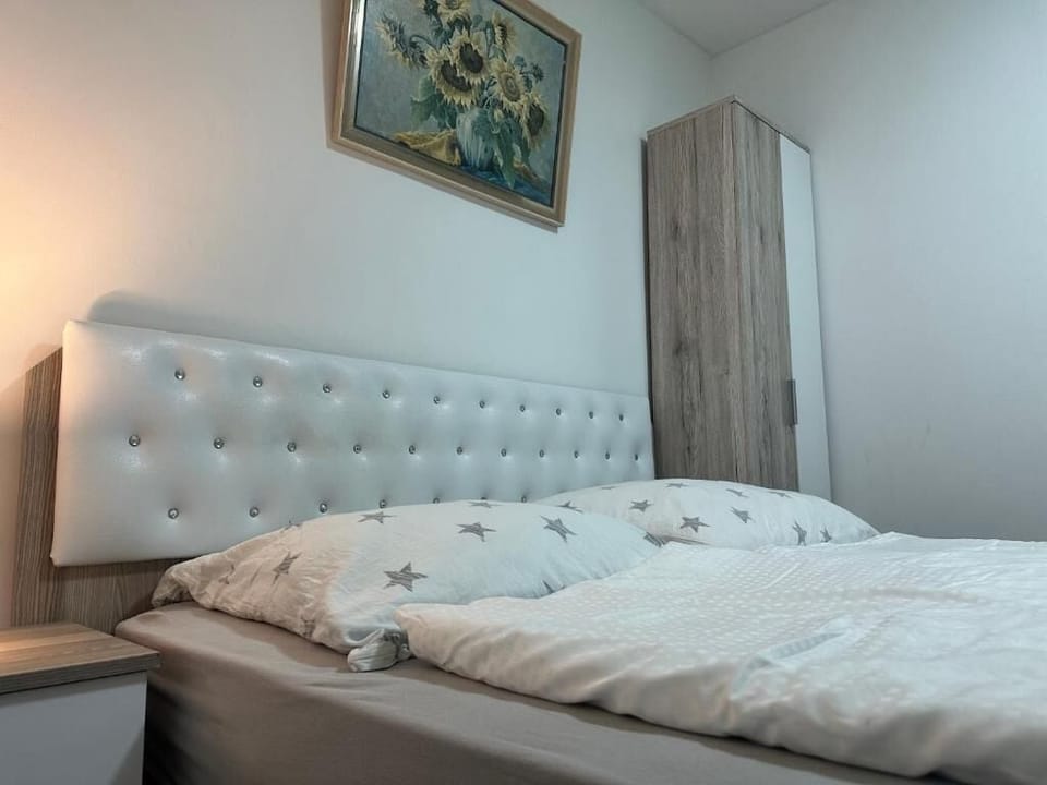 Double Room | Free WiFi