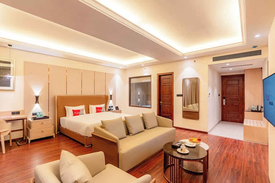 Senior Double Room | Desk, iron/ironing board (on request), WiFi (free)