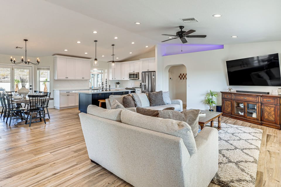 House (3 Bedrooms) | Interior