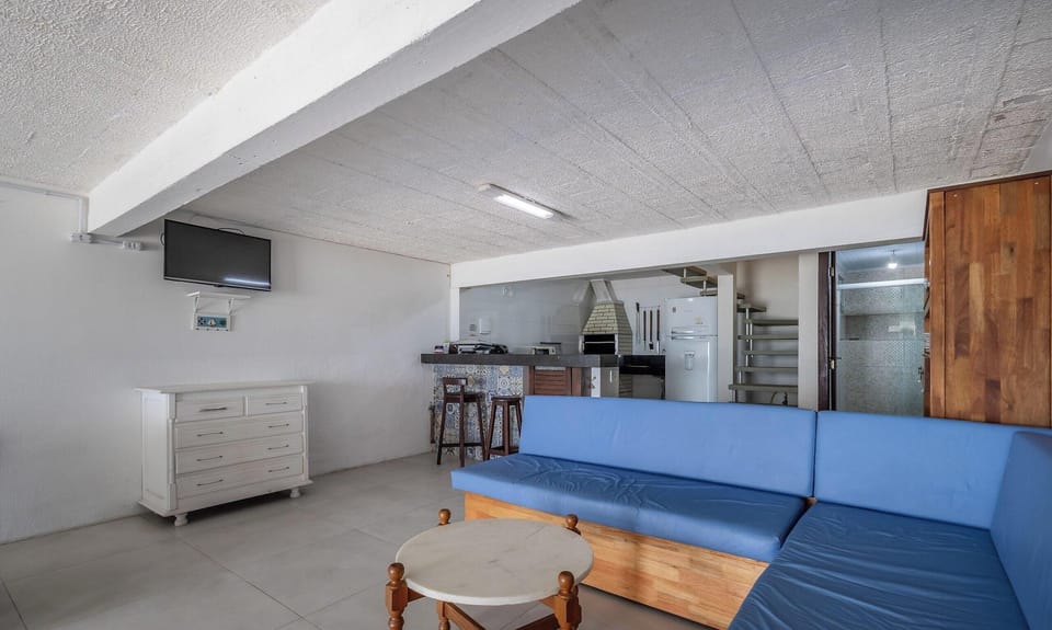 Basic Chalet | Living area