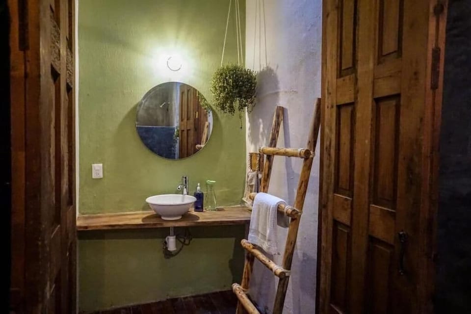 Signature Double Room | Bathroom