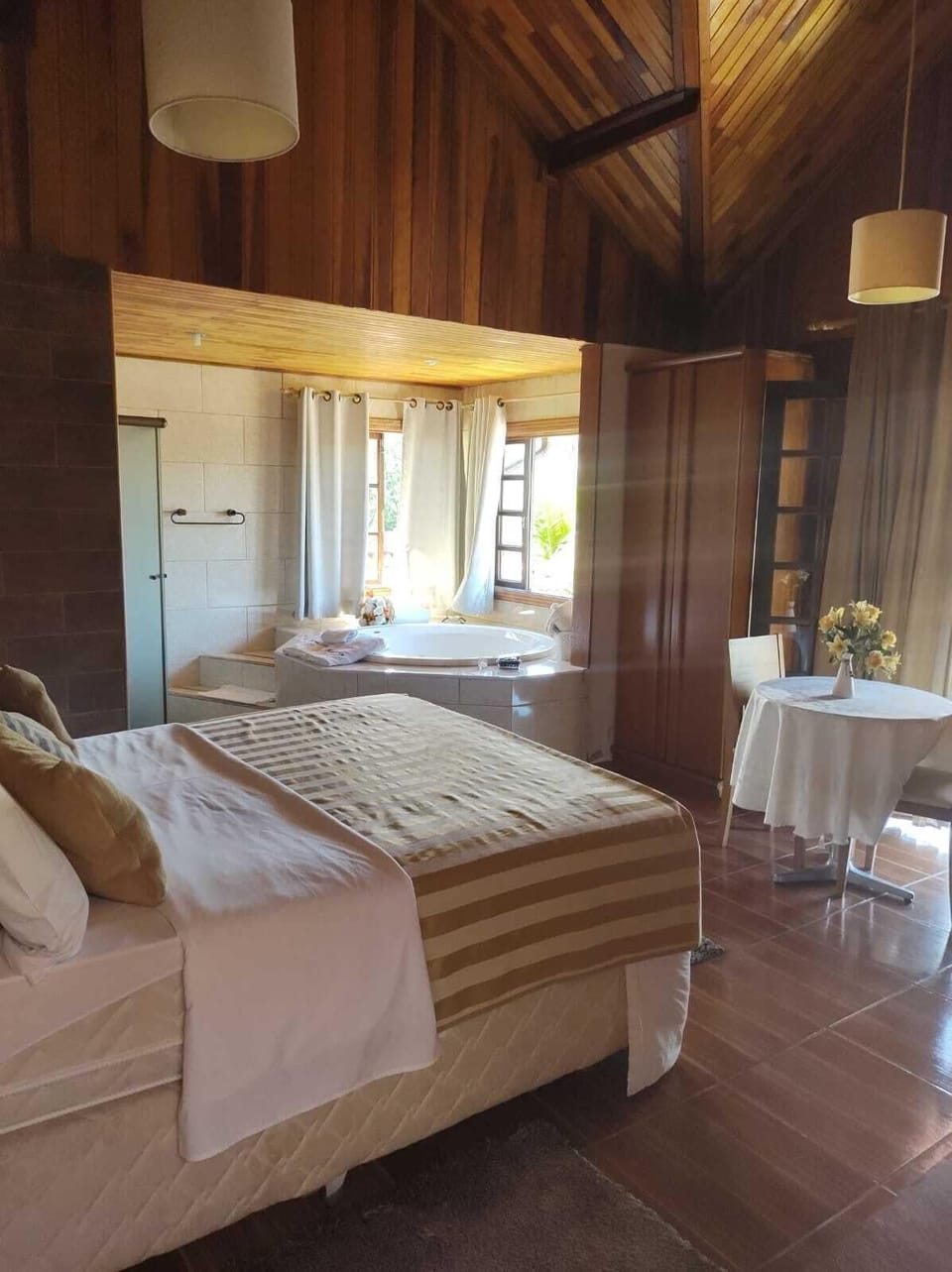 Loft | Minibar, blackout drapes, free WiFi, bed sheets