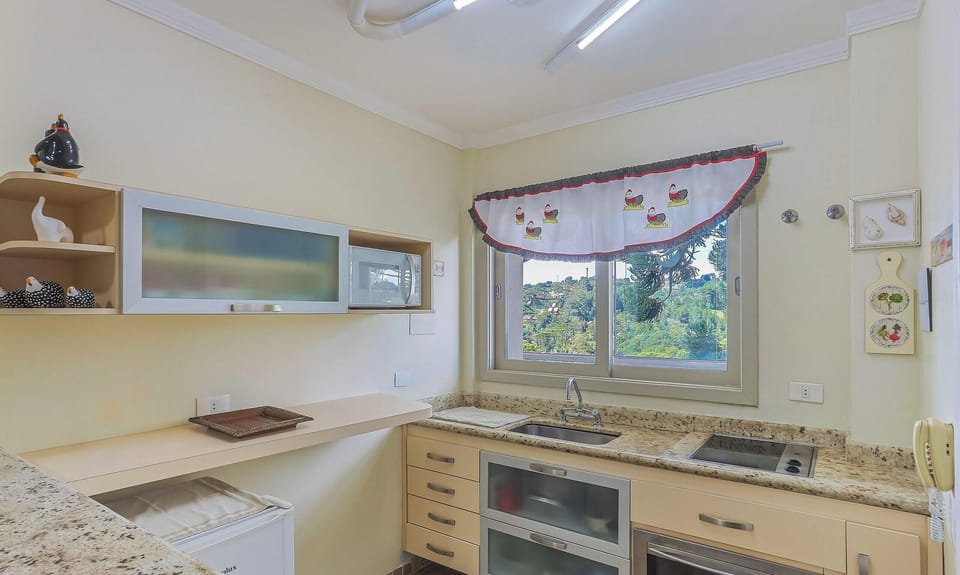 Basic Apartment | Private kitchen
