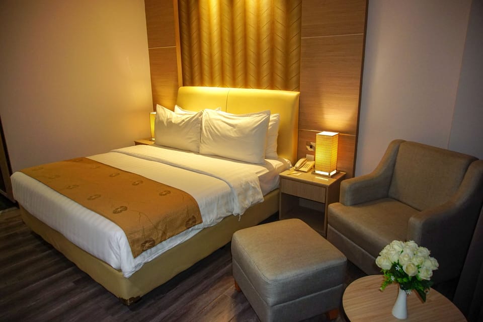 Deluxe King Bed Room | Premium bedding, in-room safe, desk, laptop workspace