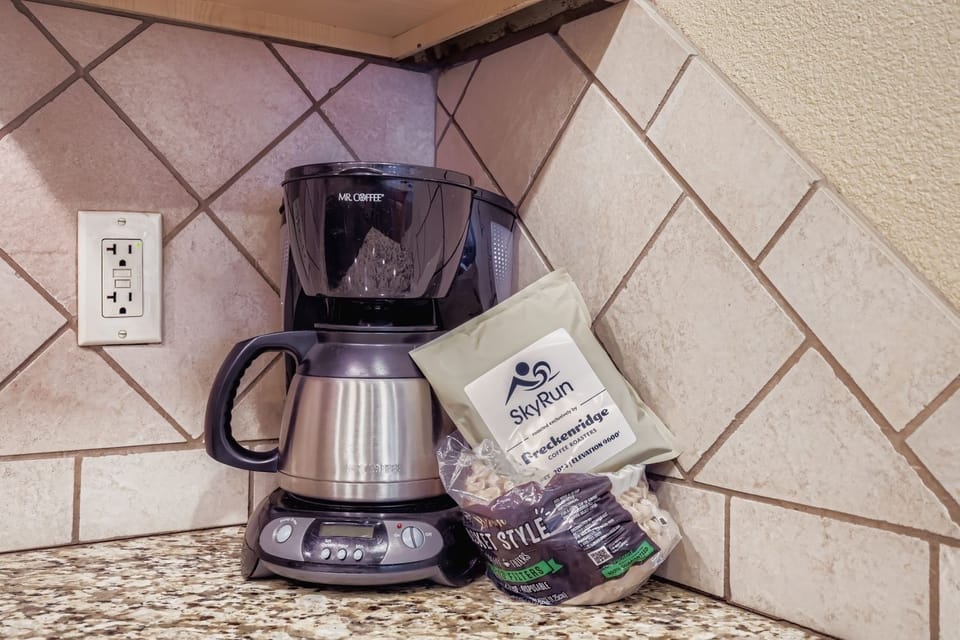 Condo, 1 Bedroom | Coffee and/or coffee maker