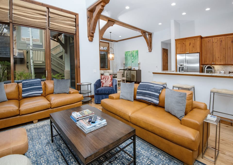 Townhome, 4 Bedrooms | Living area | Smart TV